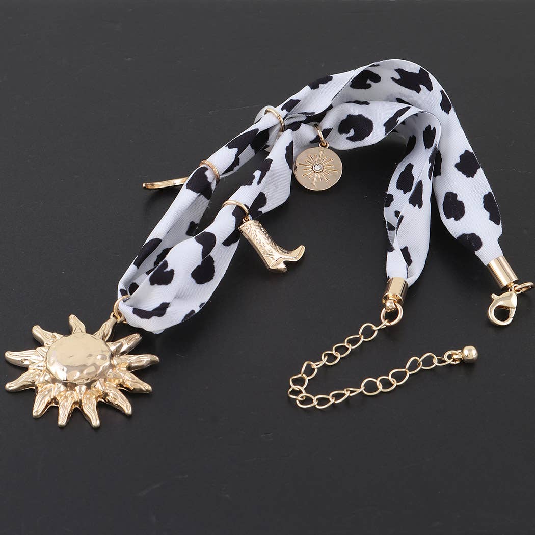 Rising West Fabric Charms Necklace