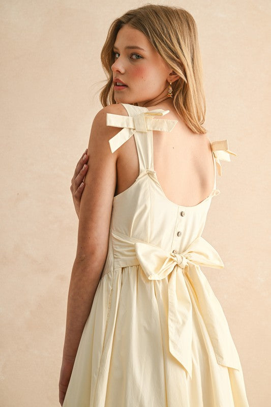 Final Sale - Bow Detail Woven Dress