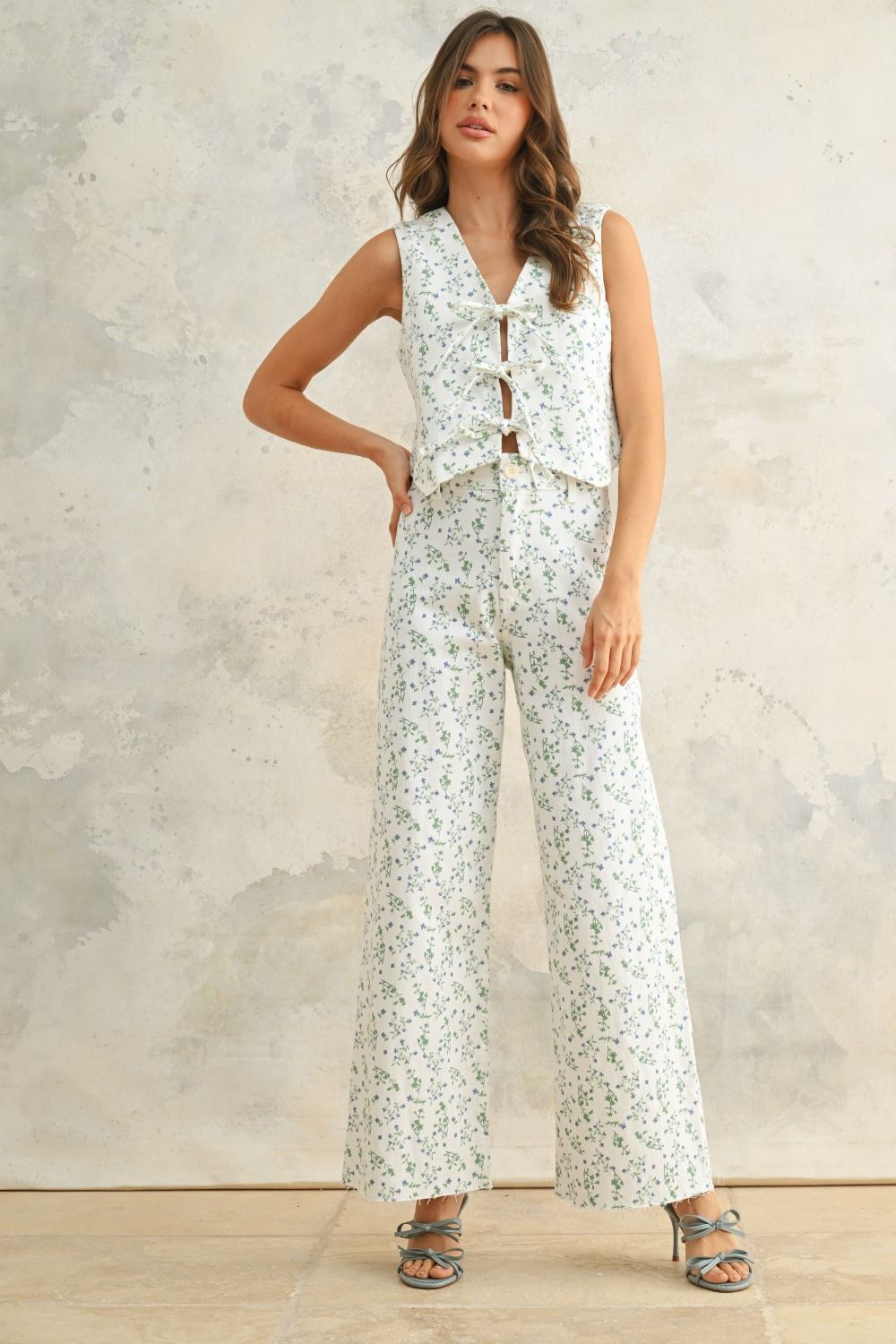 Floral Print Vest Tie Front