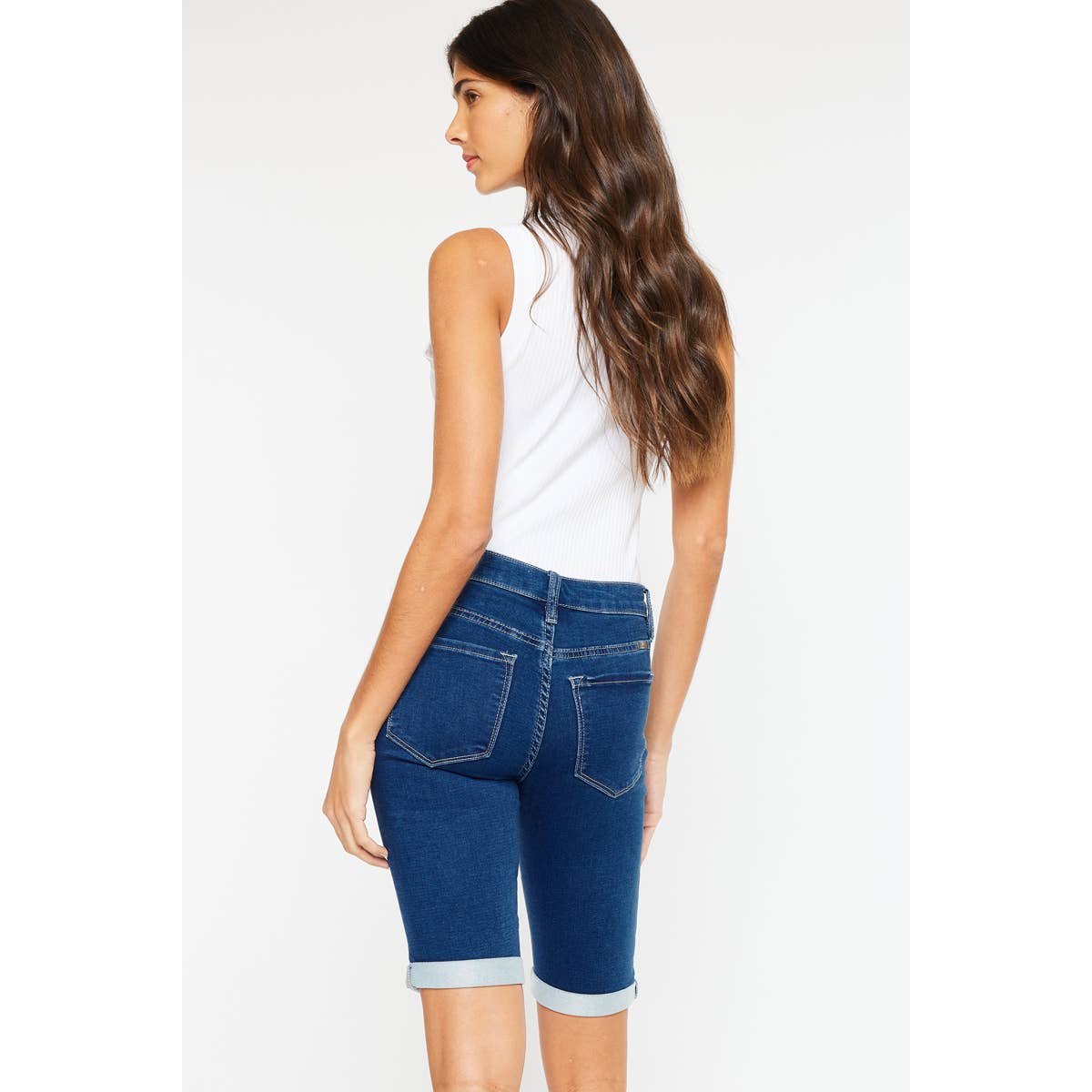 Final Sale - Mid Rise Bermuda Medium Wash
