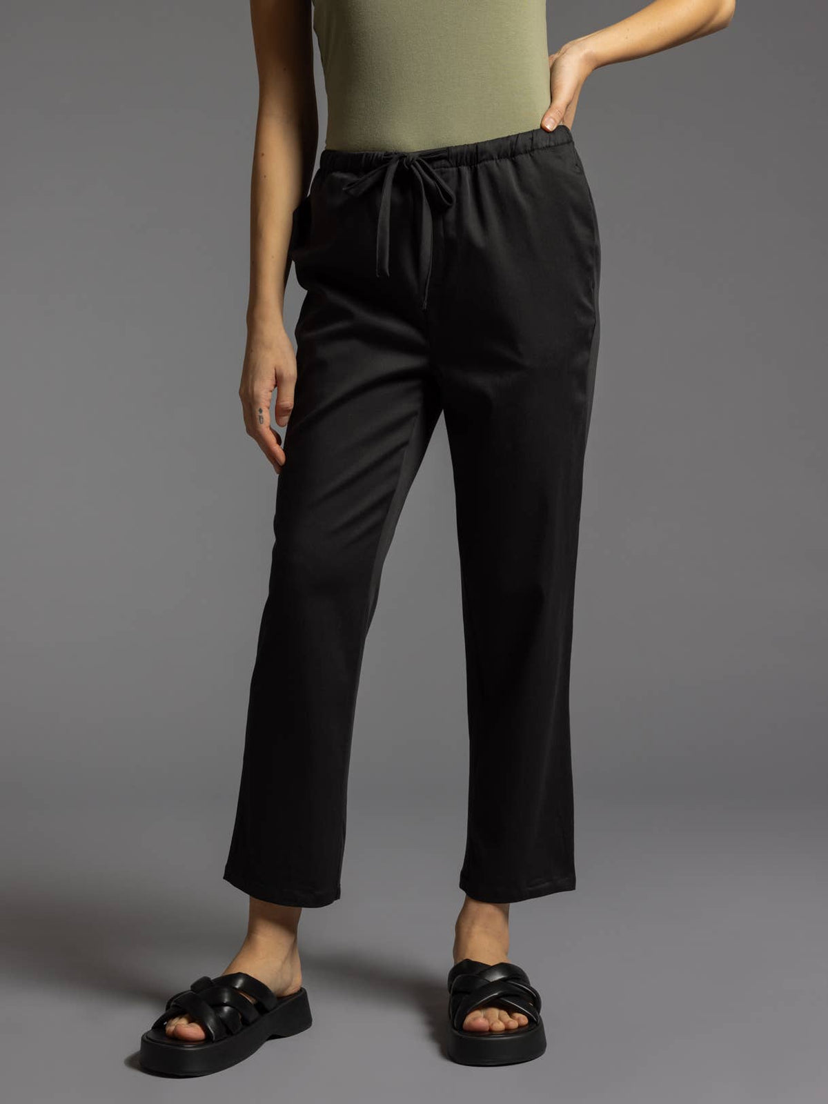 Mid City Drawstring Pant