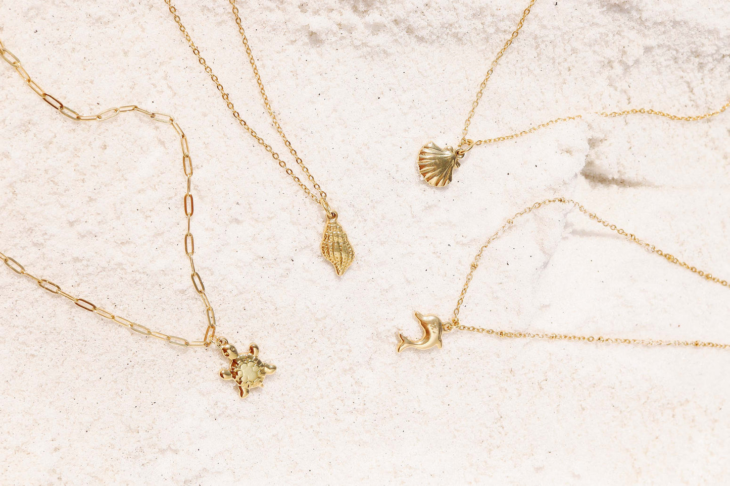 18K Gold PVD Stainless Steel Clam Shell Charm