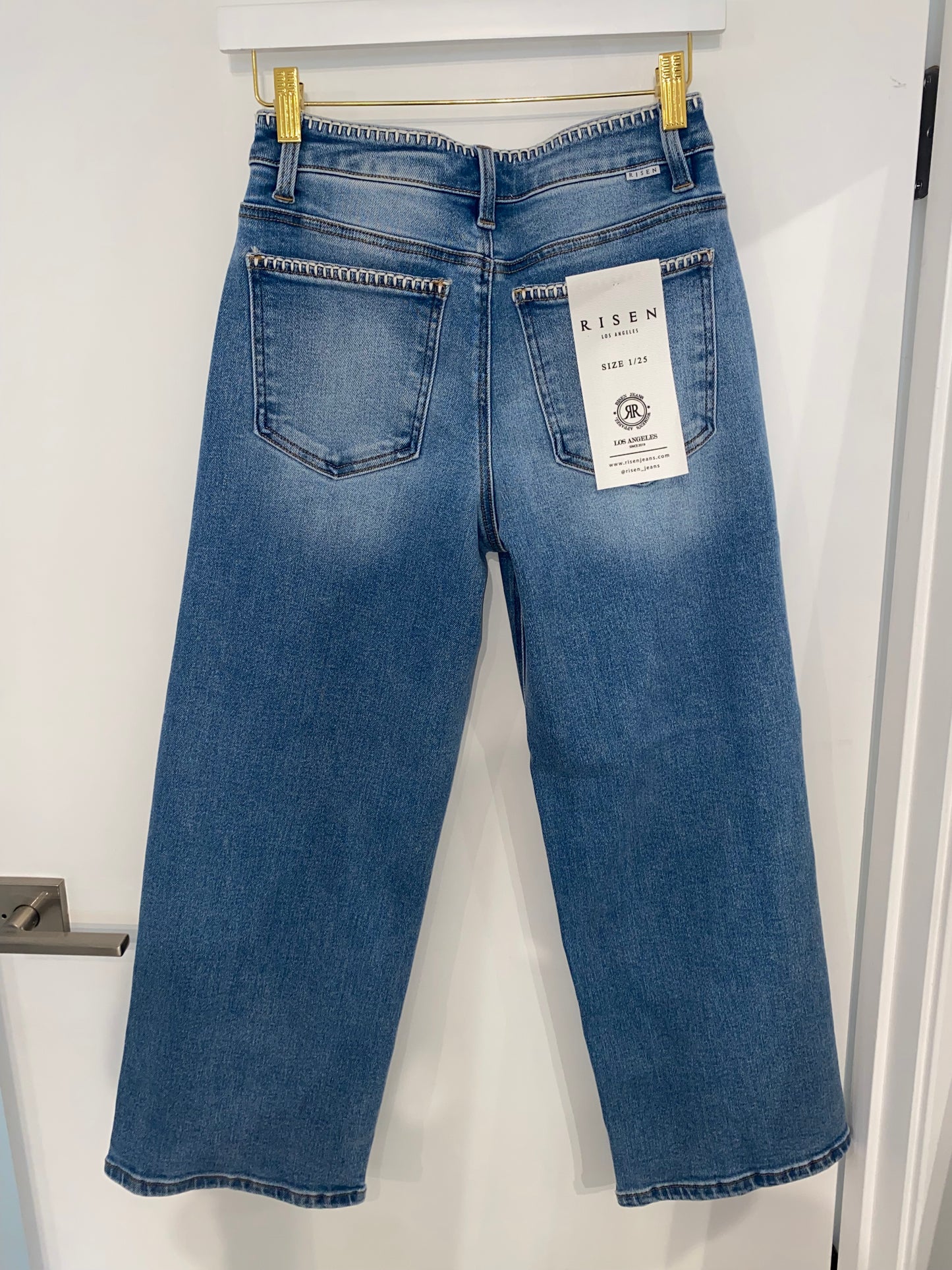 High Rise Crop Wide Jeans With Embroidered Details