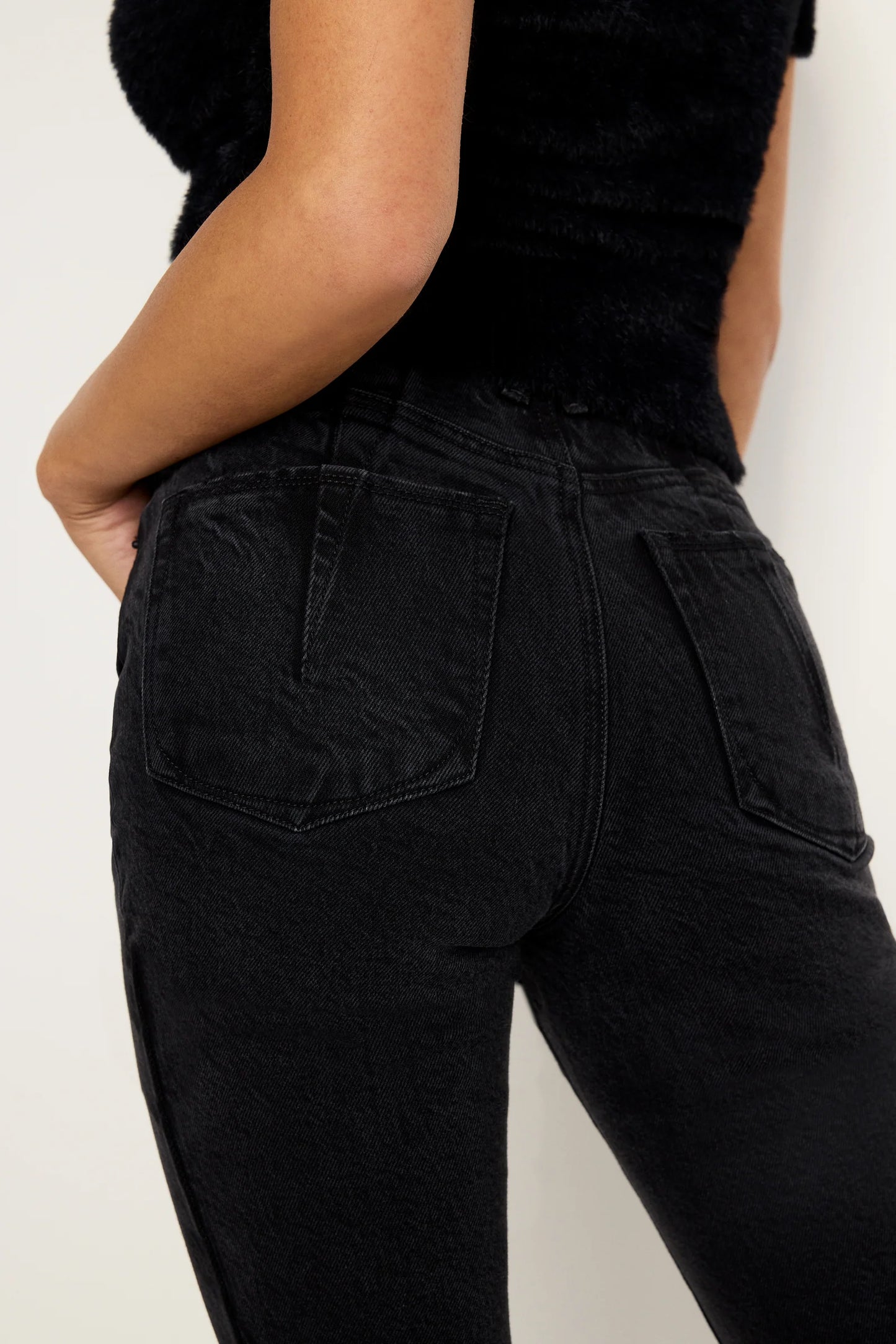 Soft-Tech Good Petite Straight Jeans