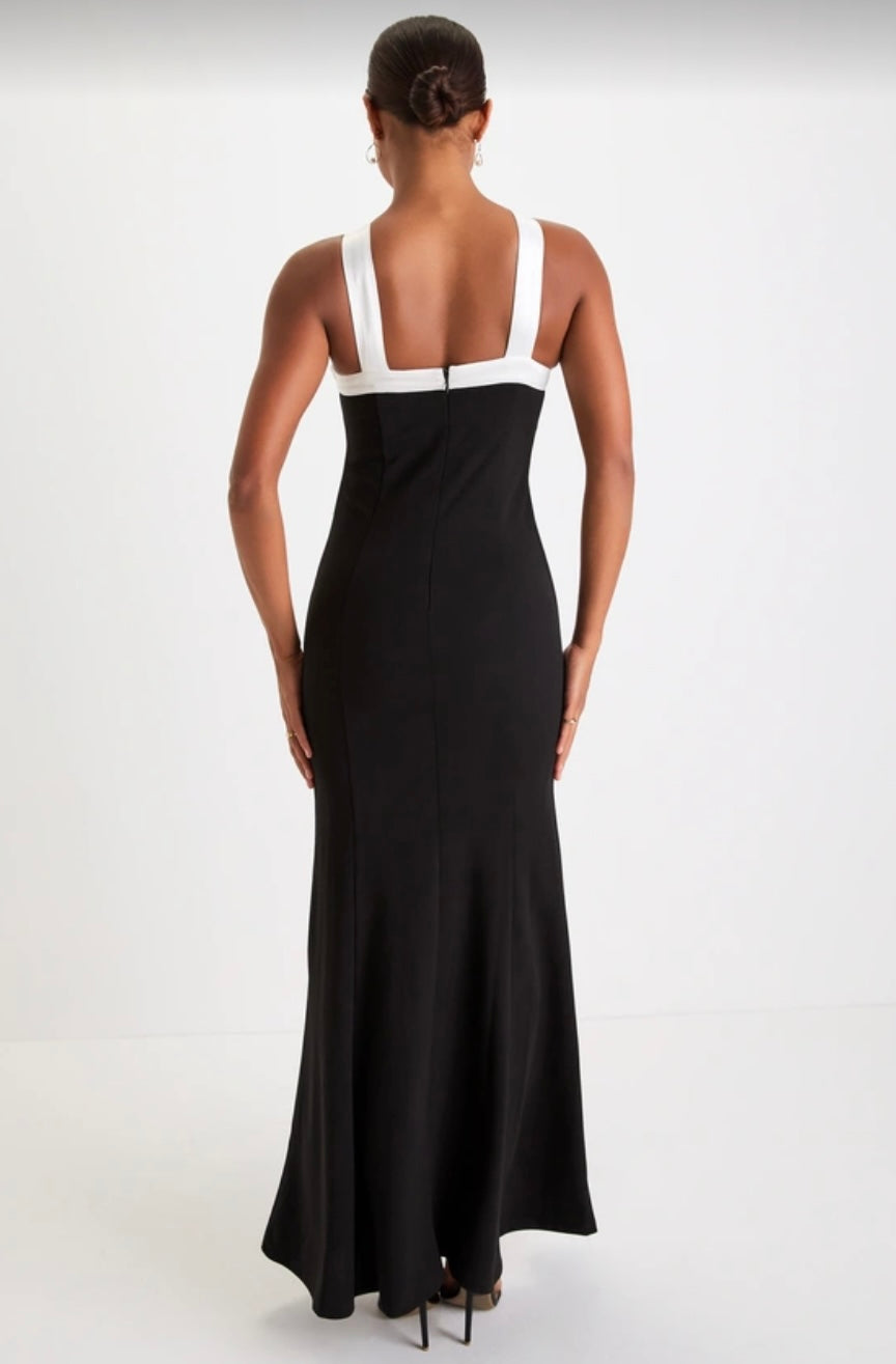 Final Sale - Black & White Bow Mermaid Maxi Dress