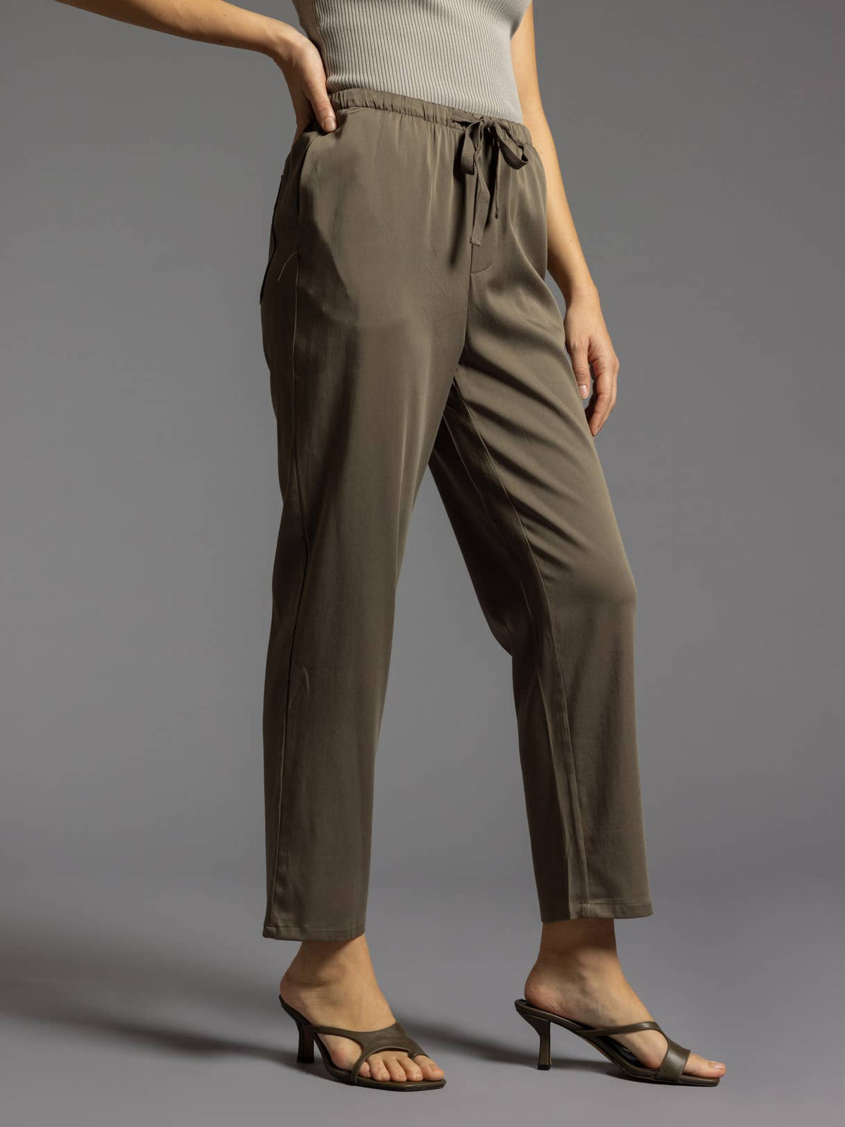 Mid City Drawstring Pant