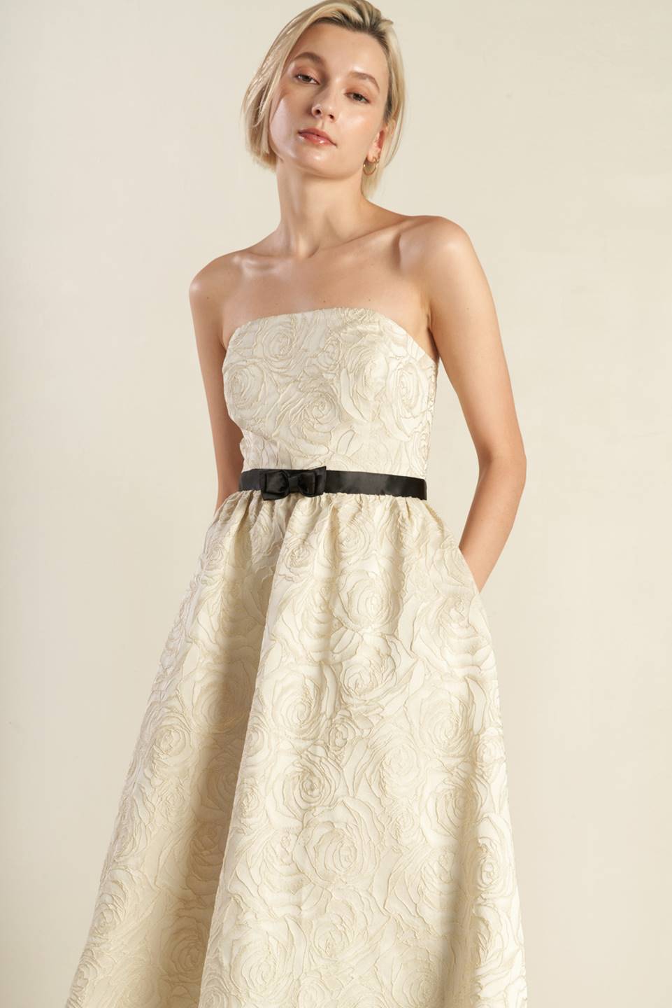 Final Sale - Textured Woven Midi Dress
