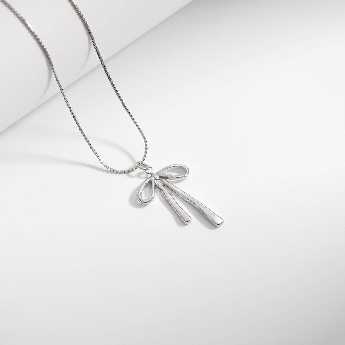 18K Gold PVD Stainless Steel Long Bow Charm