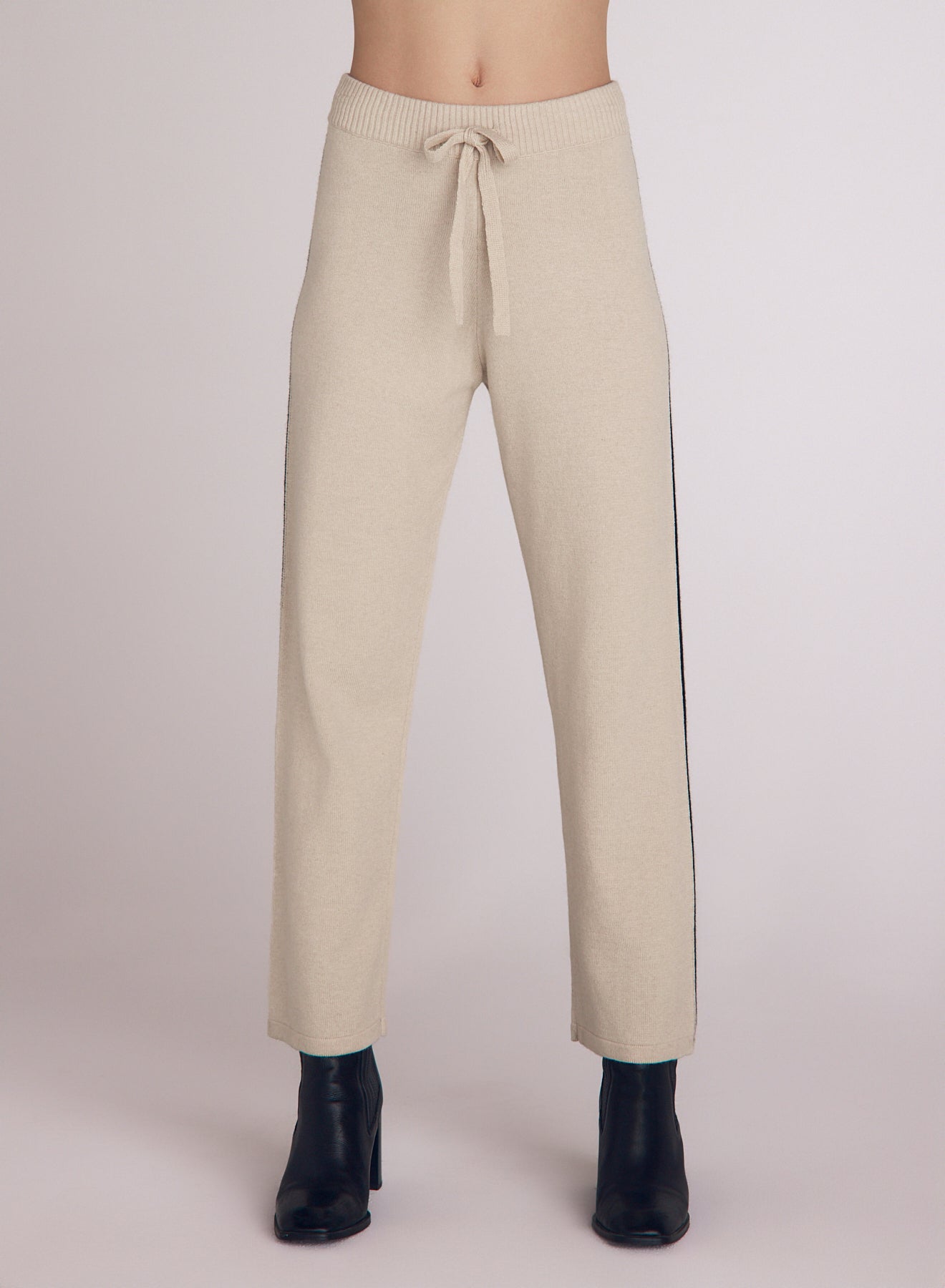 Bella Dahl Side Stripe Straight Leg Pant