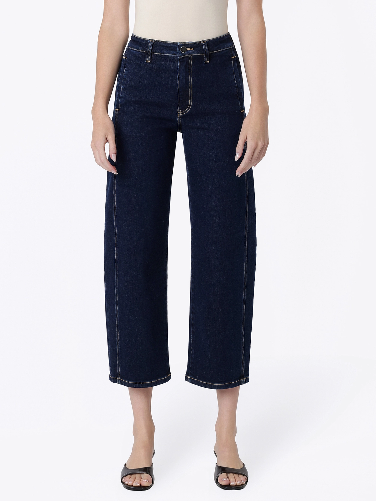 High Rise Seam Detail Welt Pocket Barrel Jeans