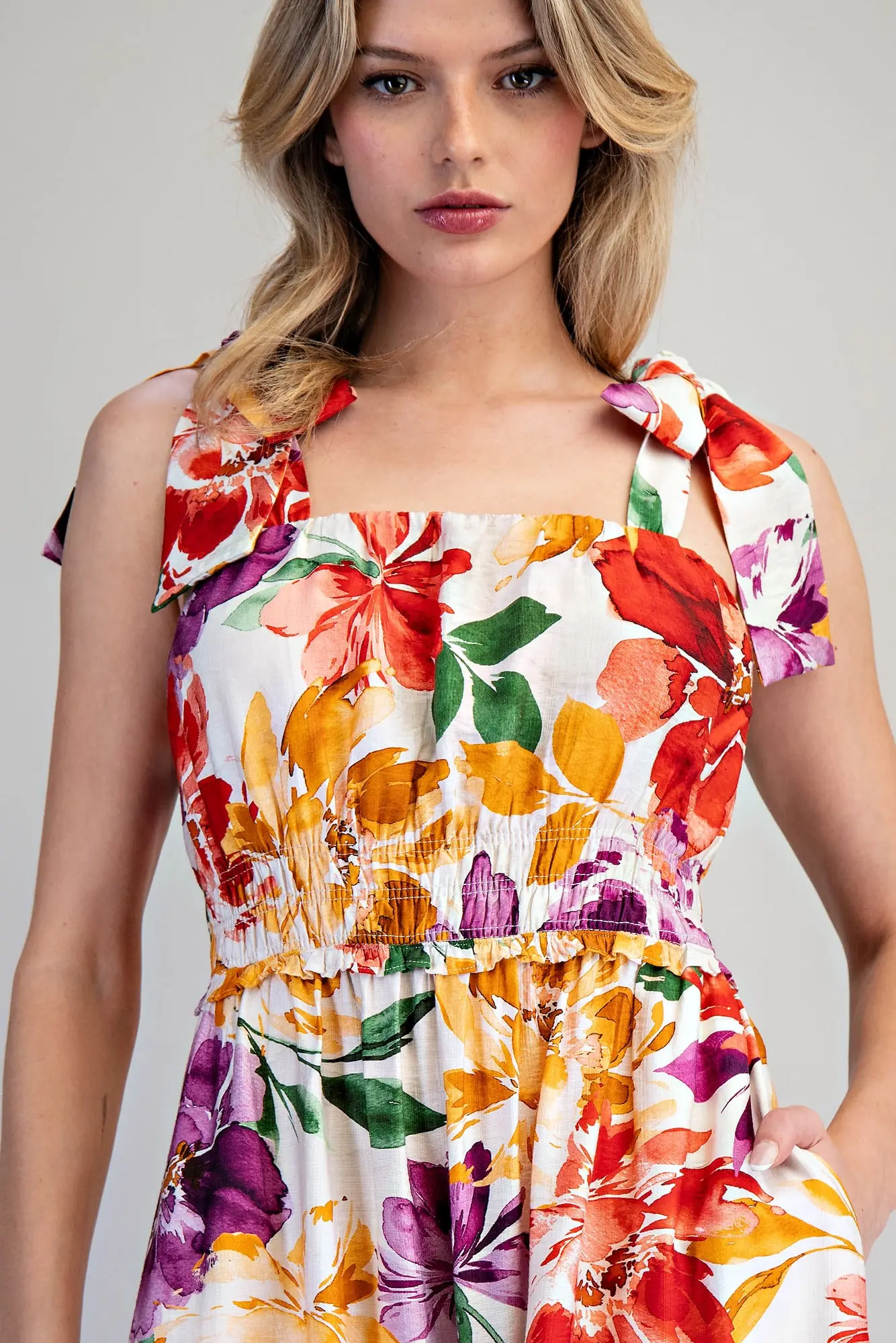 Floral Printed Tie Strap Maxi Dress