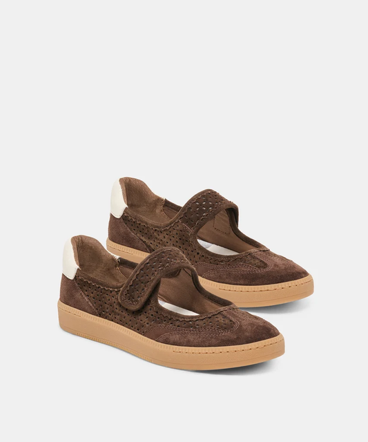 Nanet Sneakers
