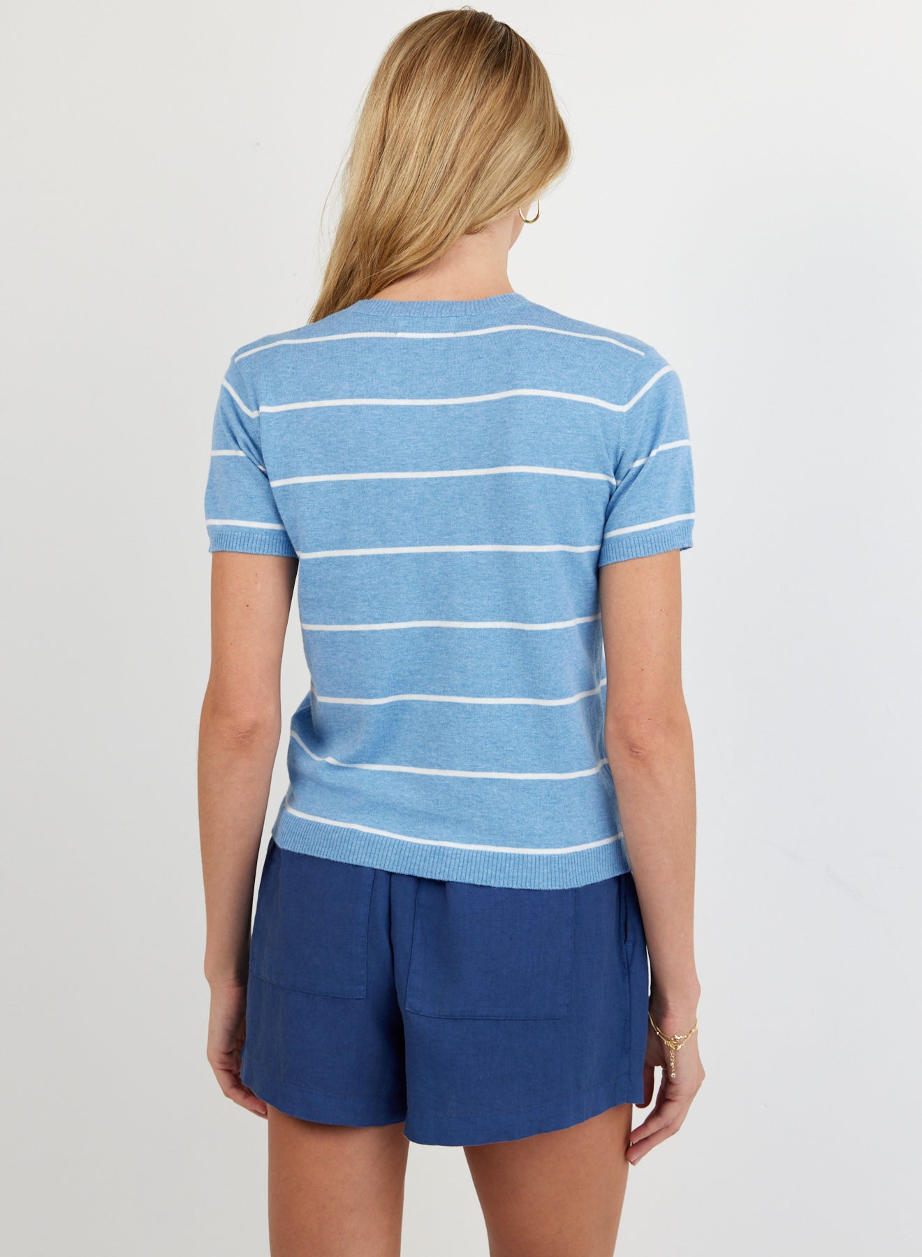 Short Sleeve Crew Neck Knit Top