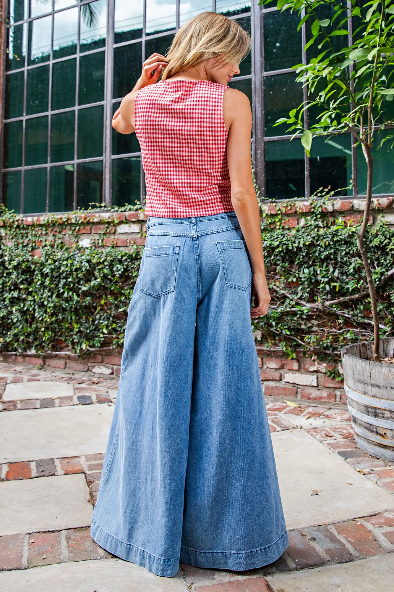 Button Down Gingham Sleeveless Top