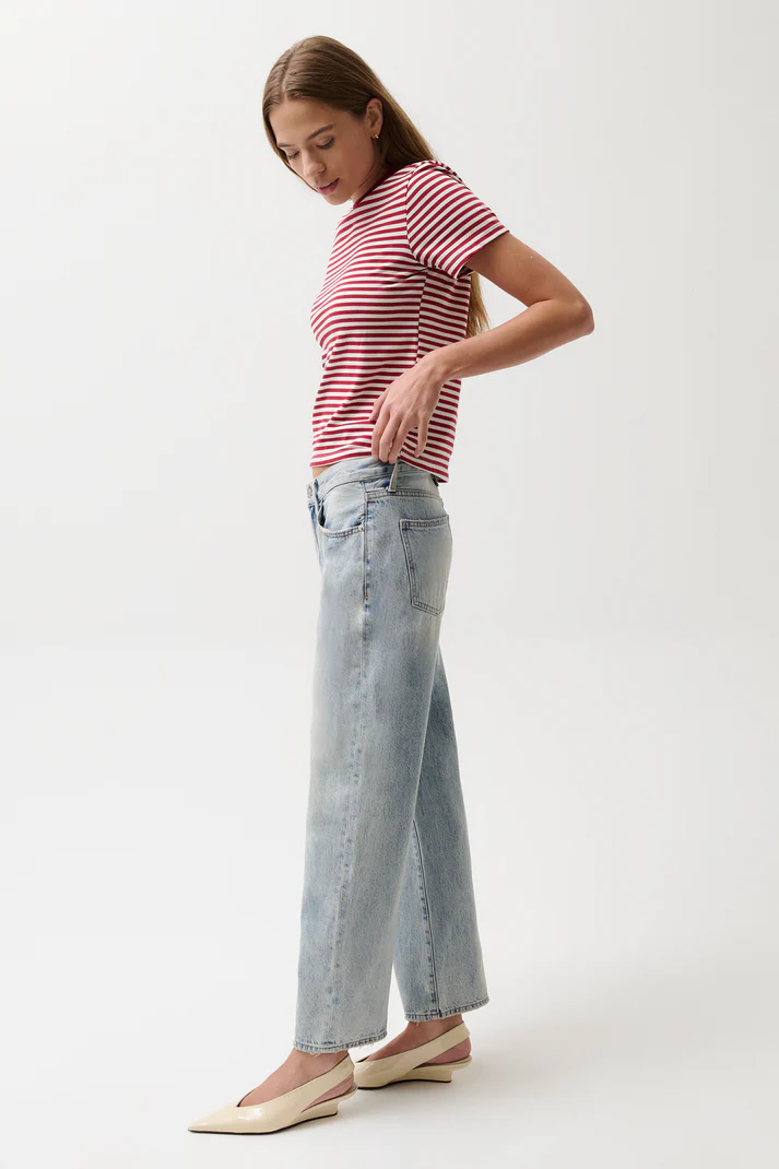 Lexi Mid Rise Bowed Straight Jean