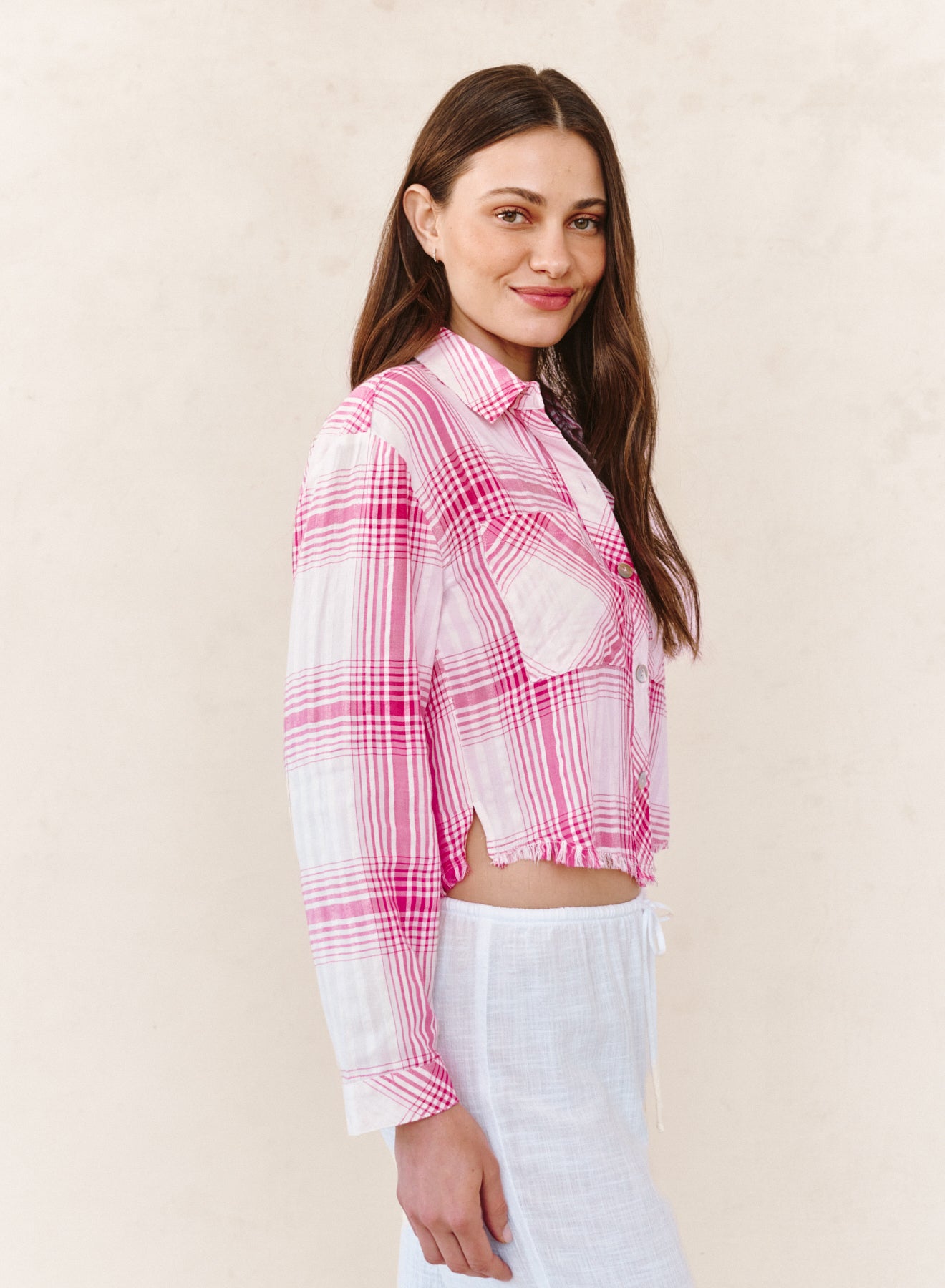 Two Pocket Fray Hem Crop Shirt