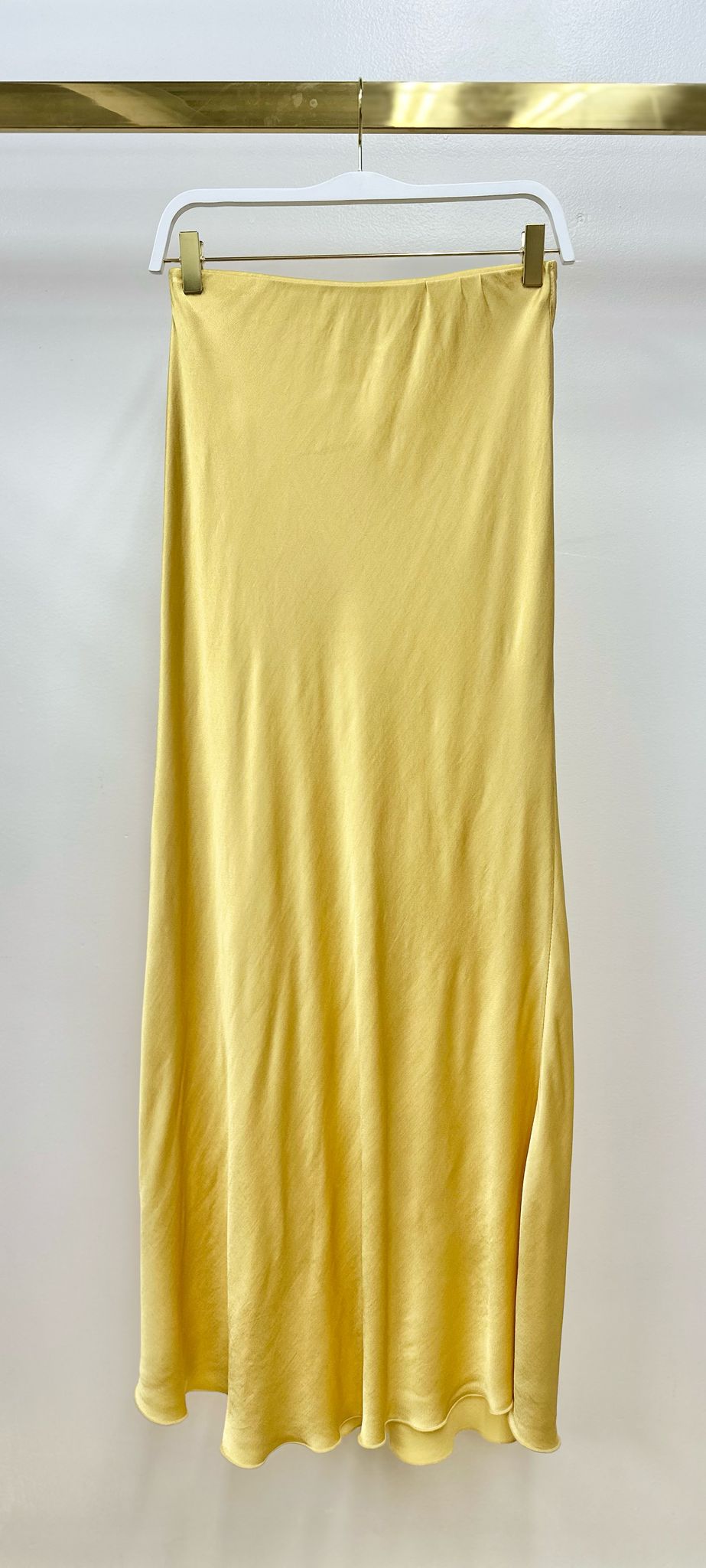 Final Sale - Italian Viscose Ruched Waist Skirt